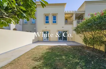 فيلا - 2 غرف نوم - 3 حمامات للايجار في الينابيع 11 - الينابيع - دبي