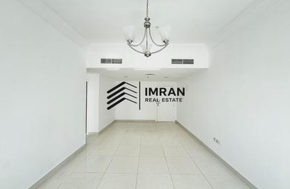 Apartment - 2 Bedrooms - 2 Bathrooms for rent in Al Khan Corniche - Al Khan - Sharjah Apartment - 2 Bedrooms - 2 Bathrooms for rent in Al Khan Corniche - Al Khan - Sharjah