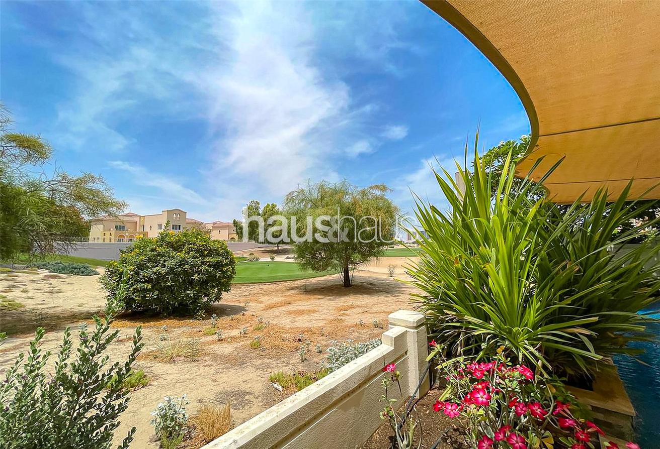 Large Corner Plot C1 | Golf Course View | Pool photo 17