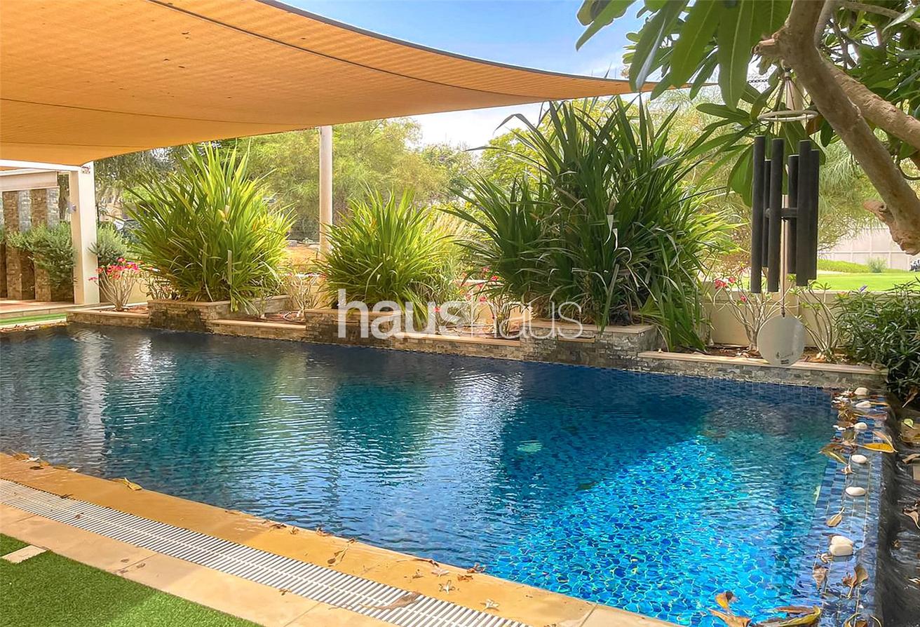 Large Corner Plot C1 | Golf Course View | Pool photo 18
