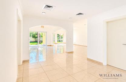 Villa - 5 - 5 for rent in Meadows 2 - Meadows - Dubai