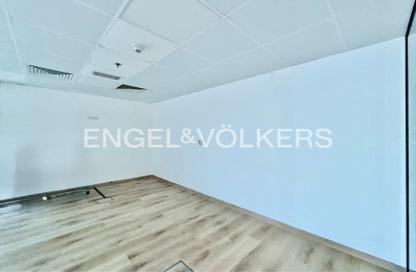 Office Space - Studio - 1 for sale in Oaks Liwa Heights - JLT Cluster W - Jumeirah Lake Towers - Dubai