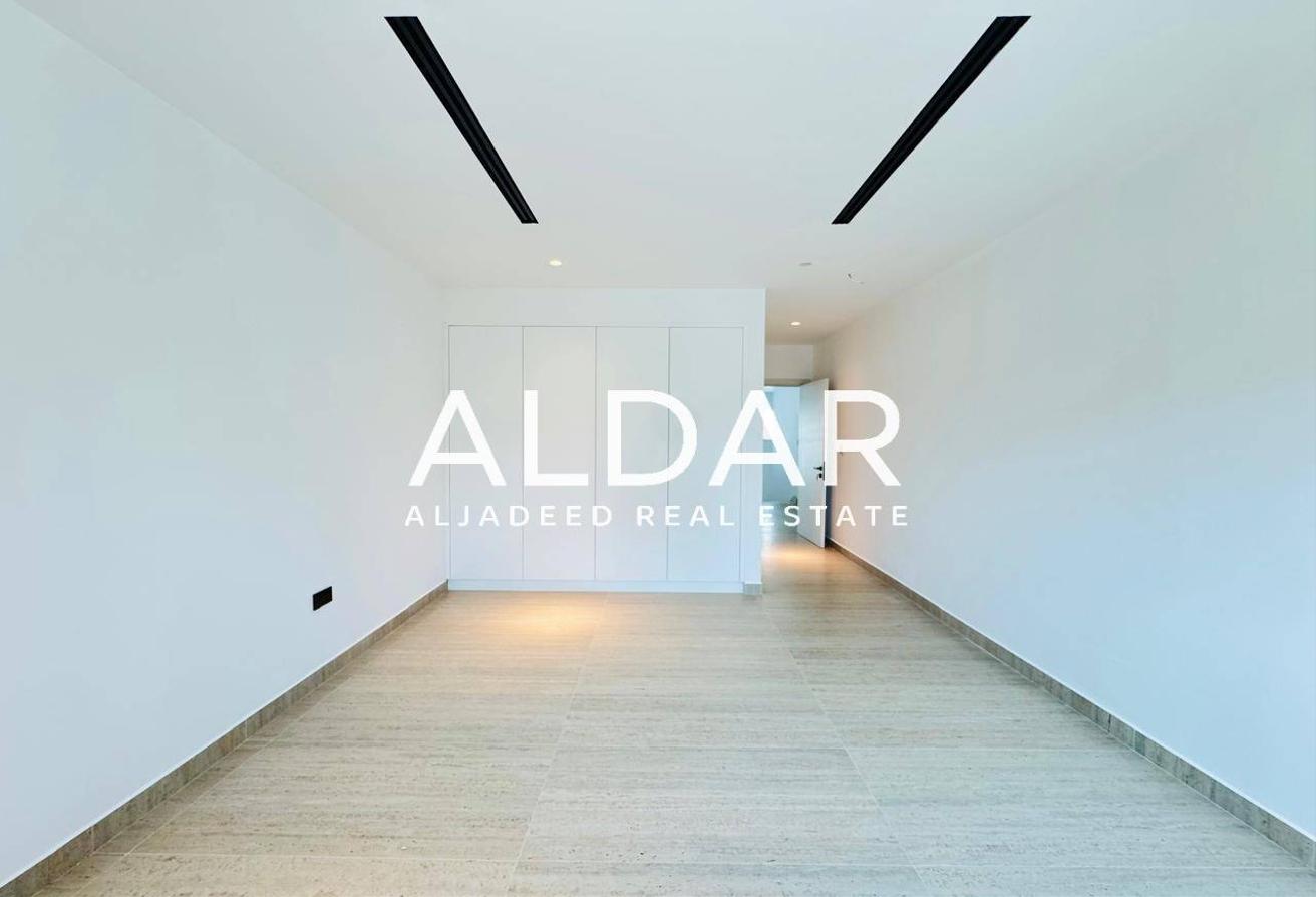 G+1 | Renovated | Park Facing | Ready To Move photo 11