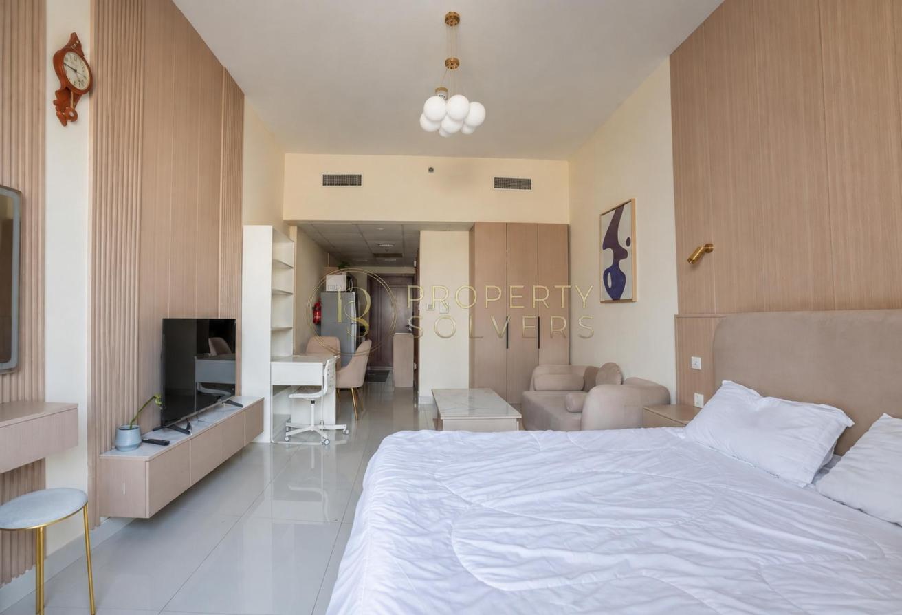 Luxury Upgraded | Huge Studio Layout | CANAL VIEW photo 4