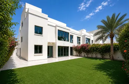 Villa - 3 Bedrooms - 4 Bathrooms for rent in Umm Suqeim 3 Villas - Umm Suqeim 3 - Umm Suqeim - Dubai