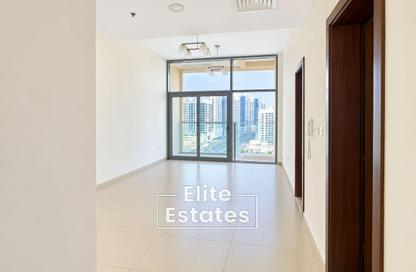 Apartment - 2 - 2 for rent in Alza 11 - Dubai Land Residence Complex - Dubai Apartment - 2 - 2 for rent in Alza 11 - Dubai Land Residence Complex - Dubai