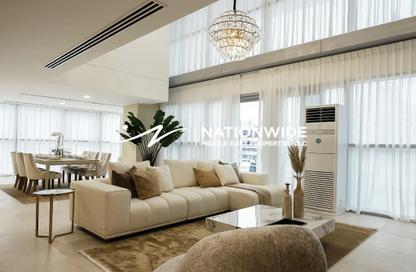 Apartment - 1 - 1 for sale in Radiant Marina Towers - Shams Abu Dhabi - Al Reem Island - Abu Dhabi