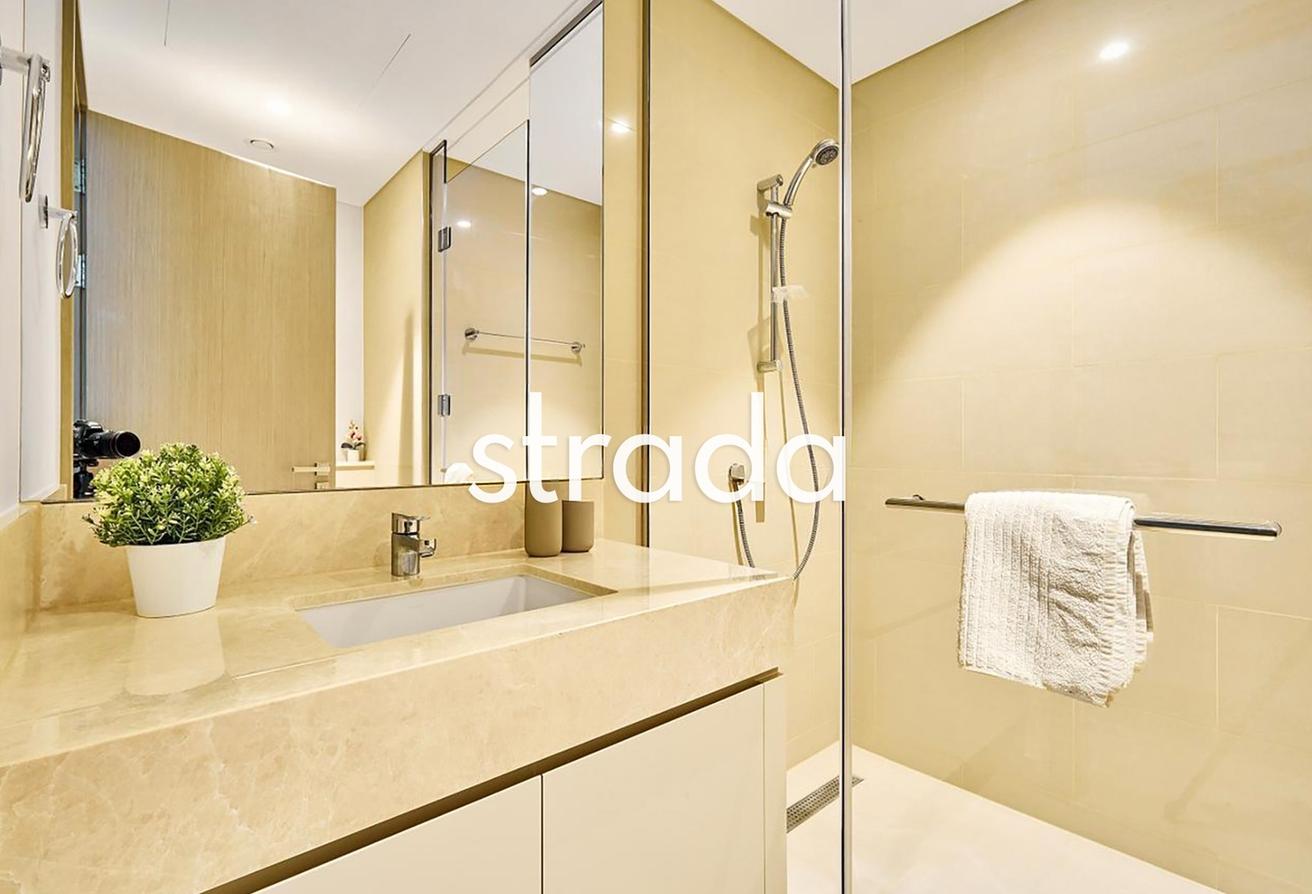 Exclusive | Furnished | Mid Floor photo 12