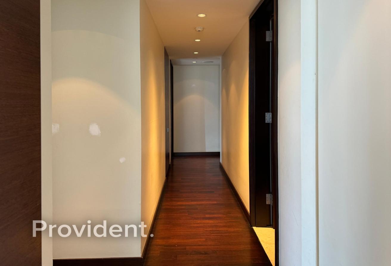 Mid Floor | DIFC Views | Multiple Options photo 15