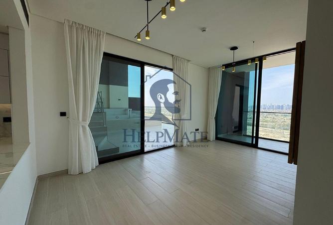 83223175 - Property Image 2