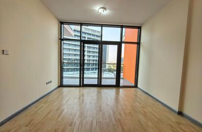 Apartment - 1 Bedroom - 2 Bathrooms for rent in Binghatti Gardens - Dubai Silicon Oasis - Dubai