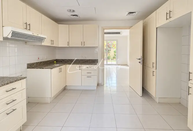 161426991 - Property Image 3