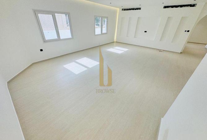 76164662 - Property Image 2