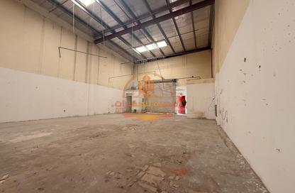 Warehouse - Studio - 1 Bathroom for rent in Al Sajaa S - Al Sajaa - Sharjah