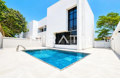 Villa - 4 - 4 for rent in Umm Suqeim 1 Villas - Umm Suqeim 1 - Umm Suqeim - Dubai