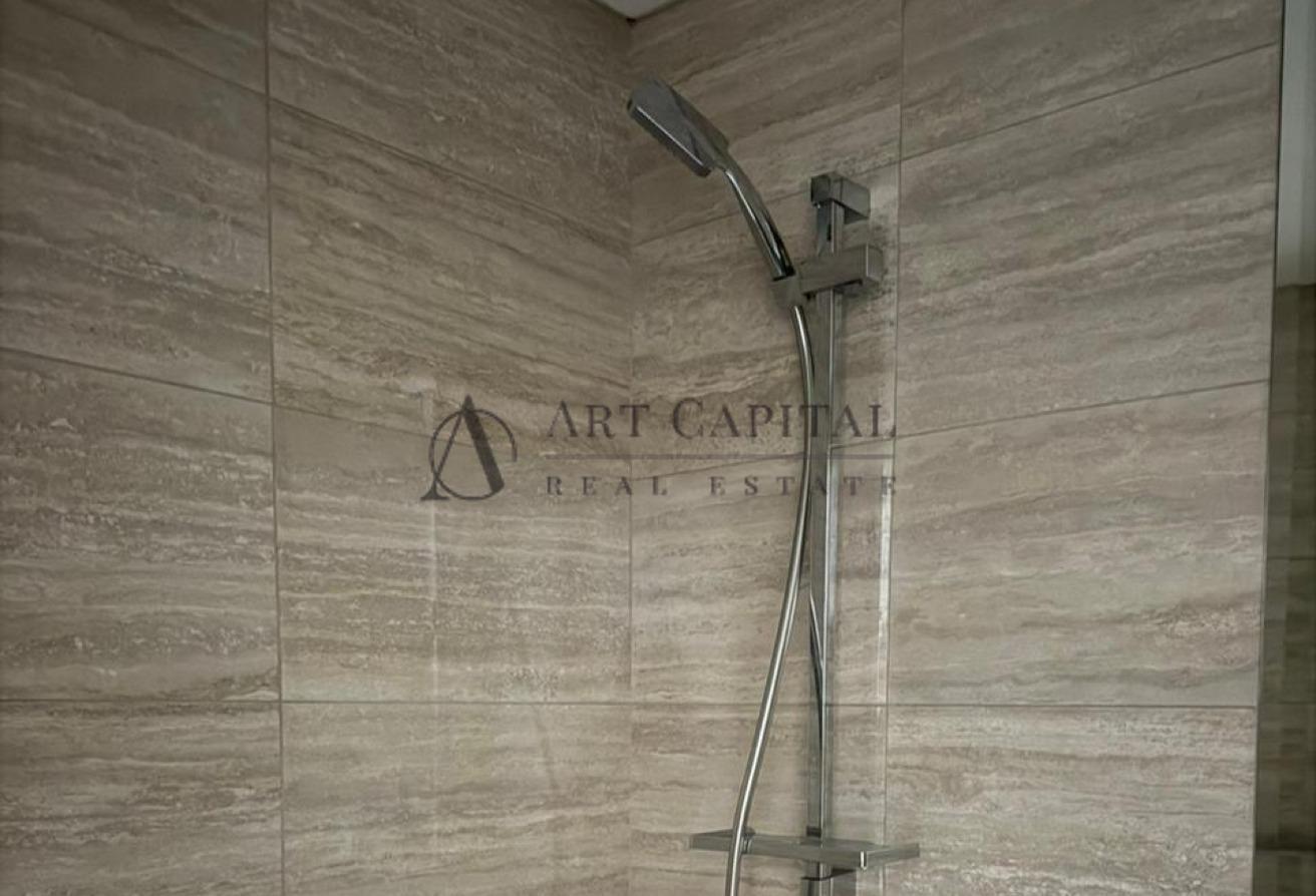 Waterfront living| Modern Kitchen| Brand New Unit photo 11