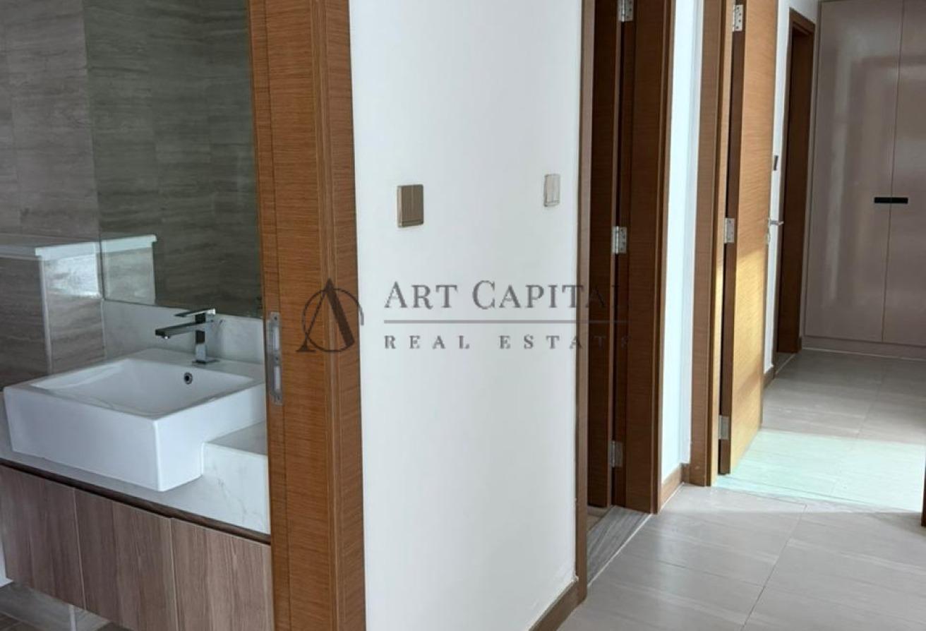 Waterfront living| Modern Kitchen| Brand New Unit photo 10