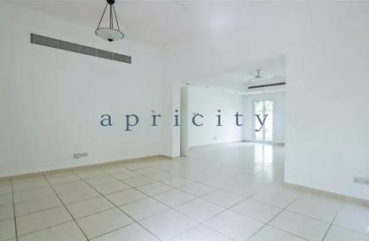 Villa - 4 - 4 for rent in Zulal 2 - Zulal - The Lakes - Dubai