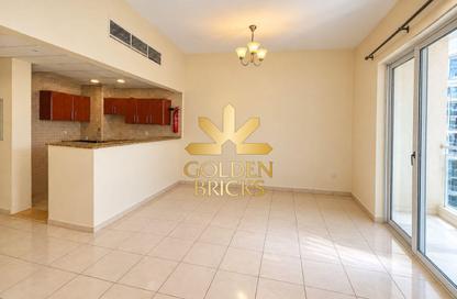 Apartment - 1 - 2 for sale in Building IC1-EMR-13 - Emirates Cluster - International City - Dubai