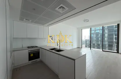 شقة - 2 غرف نوم - 4 حمامات للايجار في لوما بارك فيوز - منطقة 14 - قرية جميرا الدائرية - دبي