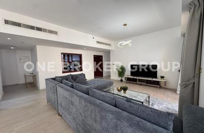 Apartment - 2 Bedrooms - 3 Bathrooms for rent in Rimal 2 - Rimal - Jumeirah Beach Residence - Dubai