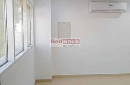 Warehouse - Studio - 1 Bathroom for rent in RAS - Umm Ramool - Dubai Warehouse - Studio - 1 Bathroom for rent in RAS - Umm Ramool - Dubai
