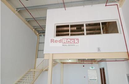 Warehouse - Studio - 1 Bathroom for rent in RAS - Umm Ramool - Dubai Warehouse - Studio - 1 Bathroom for rent in RAS - Umm Ramool - Dubai