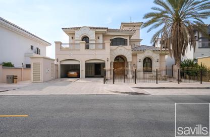 Villa - 4 - 5 for rent in Garden Homes Frond P - Garden Homes - Palm Jumeirah - Dubai