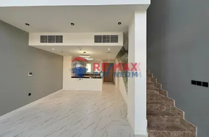 Townhouse - 2 Bedrooms - 3 Bathrooms for rent in Rukan 3 - Rukan - Dubai Townhouse - 2 Bedrooms - 3 Bathrooms for rent in Rukan 3 - Rukan - Dubai