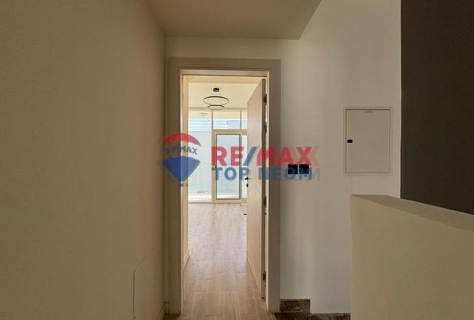 103705203 - Property Image 3
