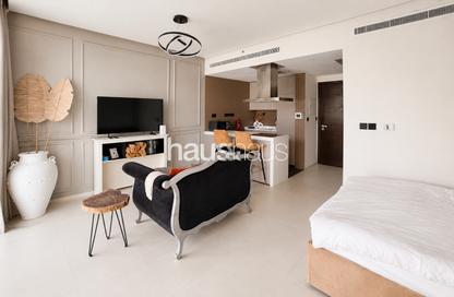 Apartment - Studio - 1 for rent in West Avenue Tower - Dubai Marina - Dubai