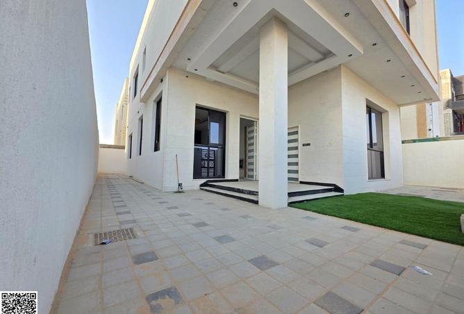 93584401 - صورة العقار 3