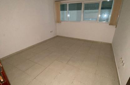 Apartment - 2 - 2 for sale in Palm Tower 2 - Palm Towers - Al Majaz - Sharjah