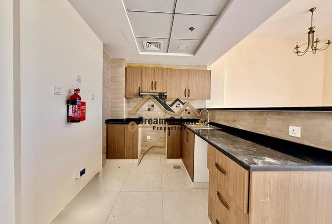 73839938 - Property Image 2