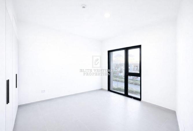 70282014 - Property Image 2