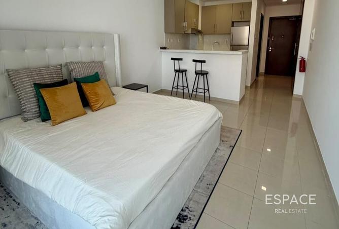 Fully Furnished Studio | Balcony| Marina Living photo 3