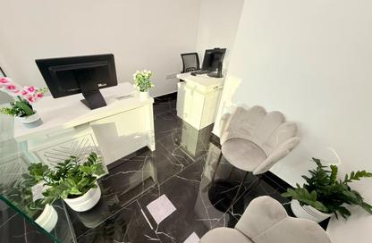 Business Centre - Studio - 1 for rent in Fatima Mohammad Ahmad Bin Suleiman Building - Al Raffa - Bur Dubai - Dubai