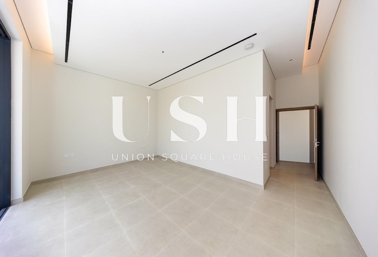 Luxurious 5BR | Private Pool | Landscape Garden photo 25