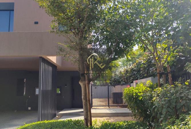 81121595 - Property Image 2