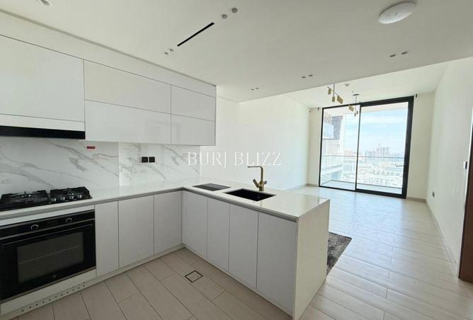 77775207 - Property Image 3