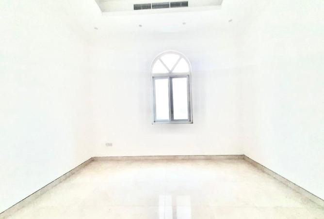 63270865 - صورة العقار 3