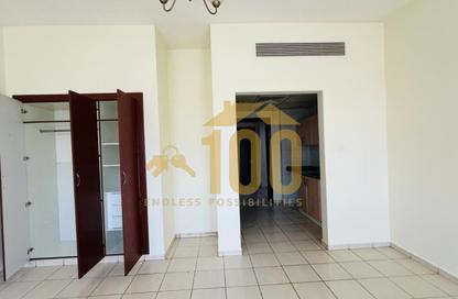 Apartment - Studio - 1 Bathroom for rent in Building P11 - France Cluster - International City - Dubai