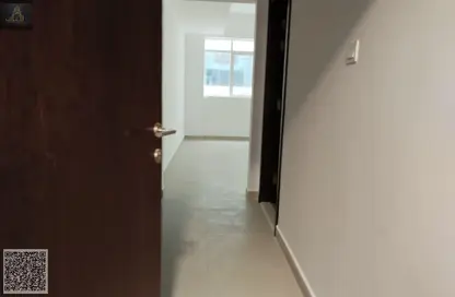 شقة - 2 غرف نوم - 3 حمامات للبيع في قرية الاميرة - الياسمين - عجمان