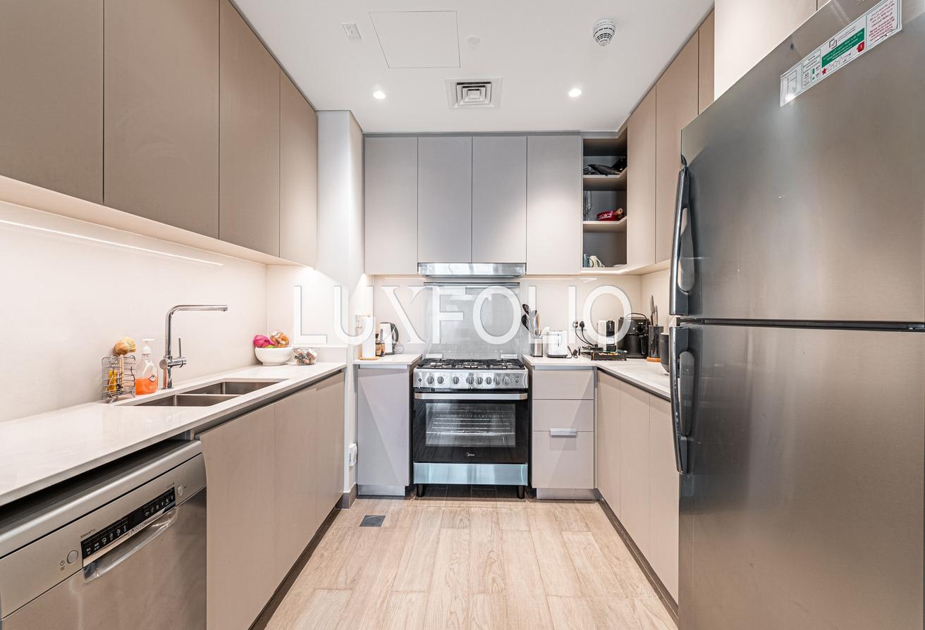 Spacious Layout | Beach Access| Lagoon view photo 6
