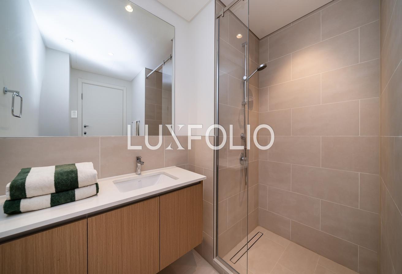 Spacious Layout | Beach Access| Lagoon view photo 19