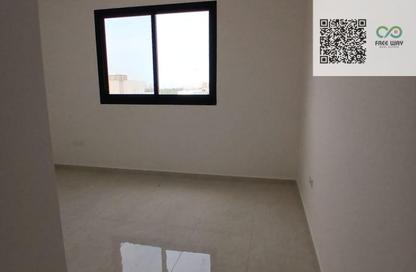 Apartment - 2 Bedrooms - 3 Bathrooms for rent in Al Jurf 2 - Al Jurf - Ajman Downtown - Ajman