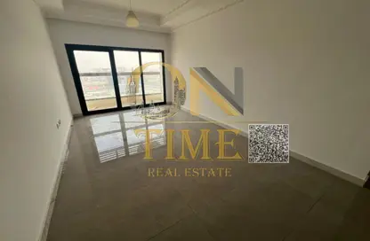 Apartment - 1 Bedroom - 1 Bathroom for rent in Ajman Creek Towers - Al Rashidiya 1 - Al Rashidiya - Ajman