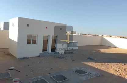 أرض - استوديو للايجار في الصجعة الصناعية - الصجعة - الشارقة