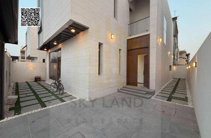 Villa - 5 Bedrooms - 7 Bathrooms for sale in Al Yasmeen 1 - Al Yasmeen - Ajman