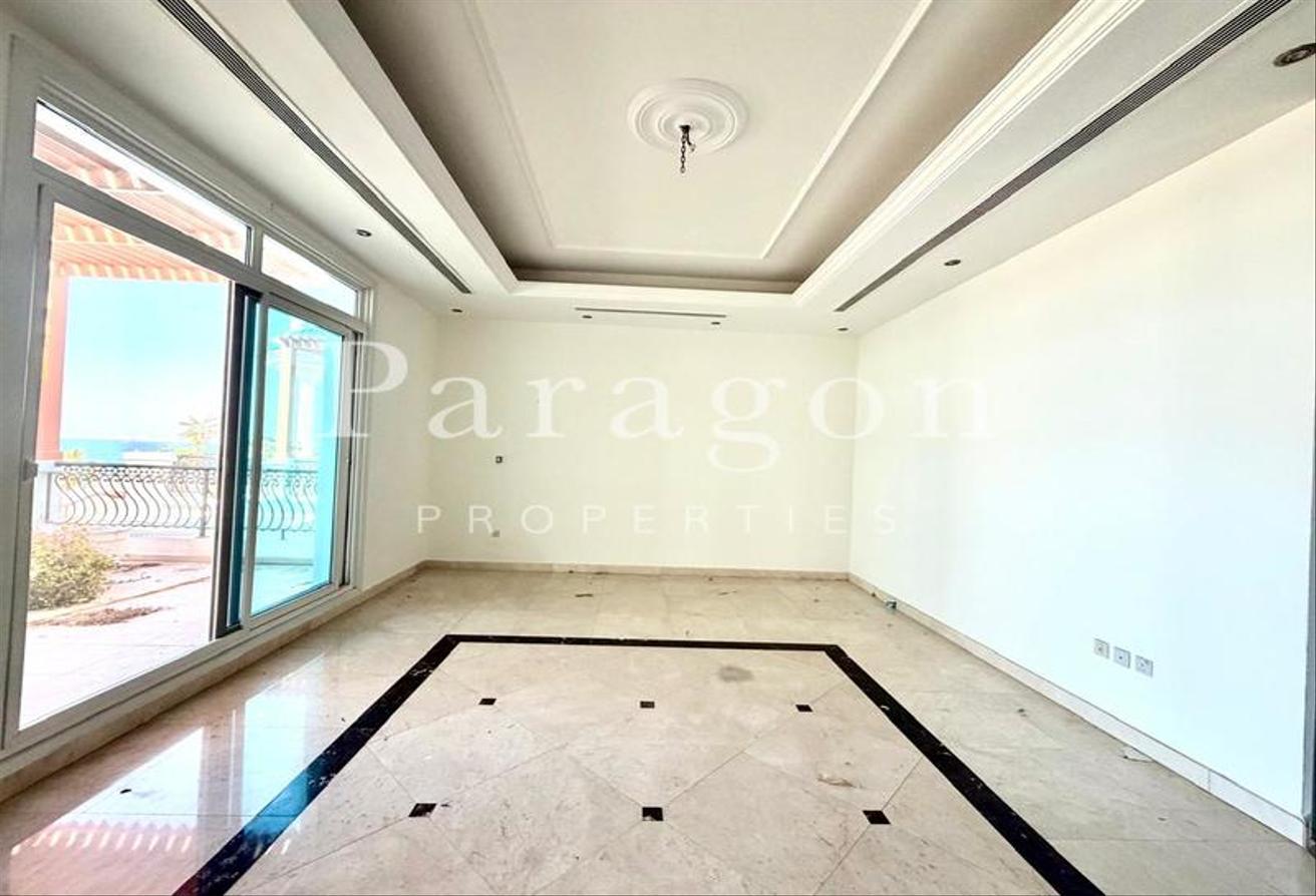 BEACH FRONT VILLA | 5 BR VILLA | PRIVATE POOL photo 5